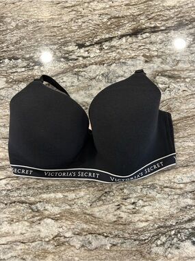 Victoria's Secret Black Wireless Molded Bralette with Logo Band
